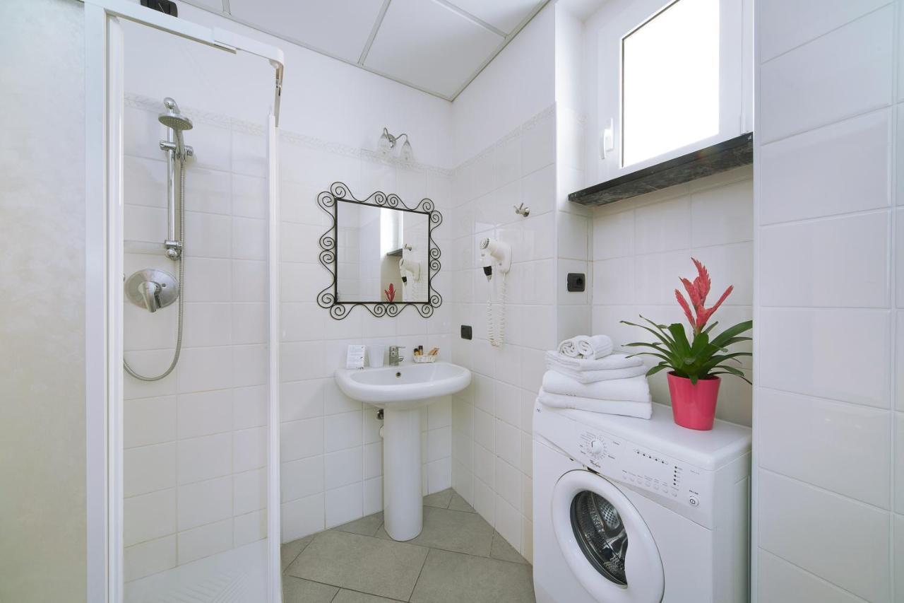 Hotel Residence Laigueglia Free Parking 외부 사진