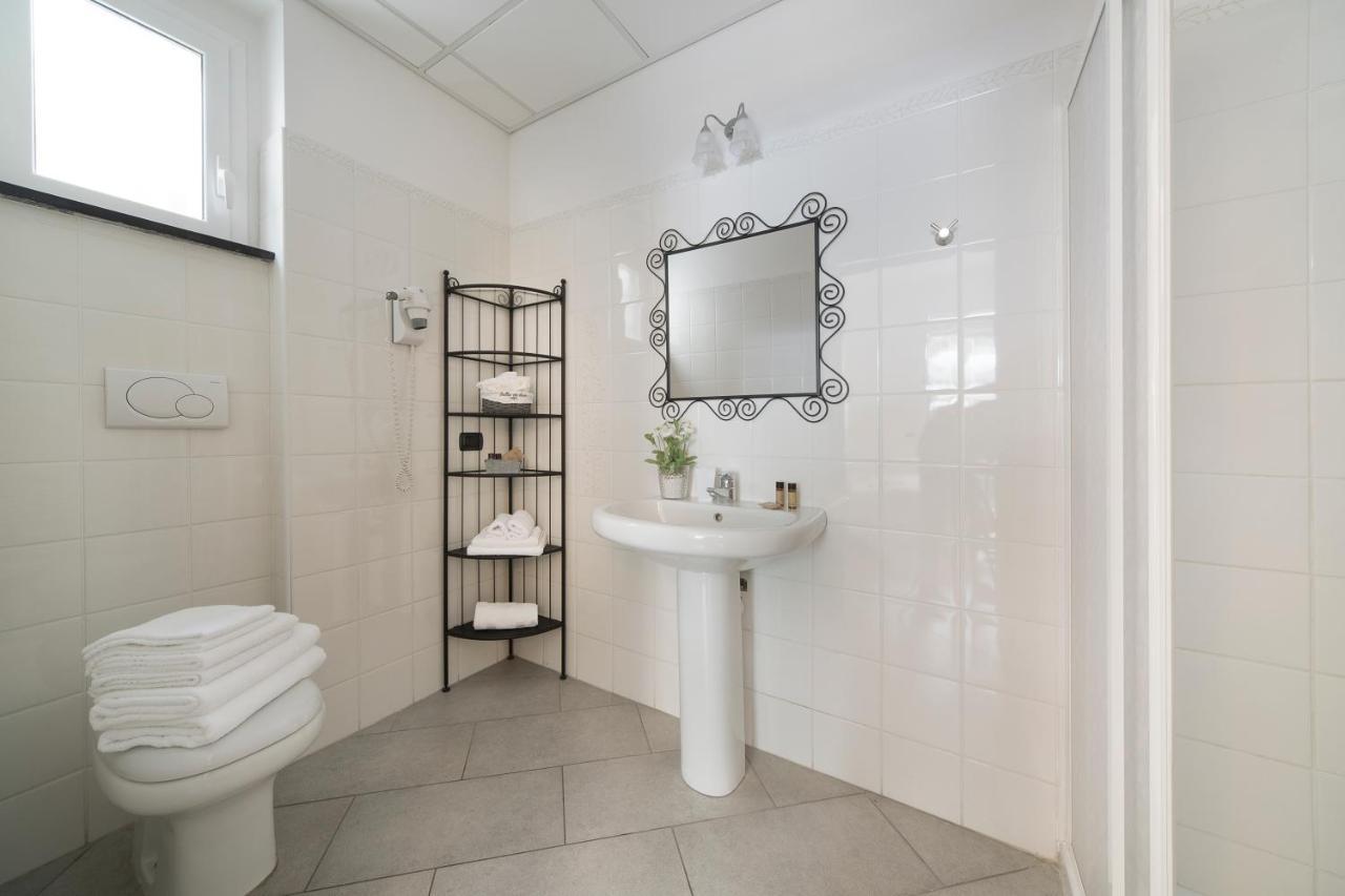 Hotel Residence Laigueglia Free Parking 외부 사진
